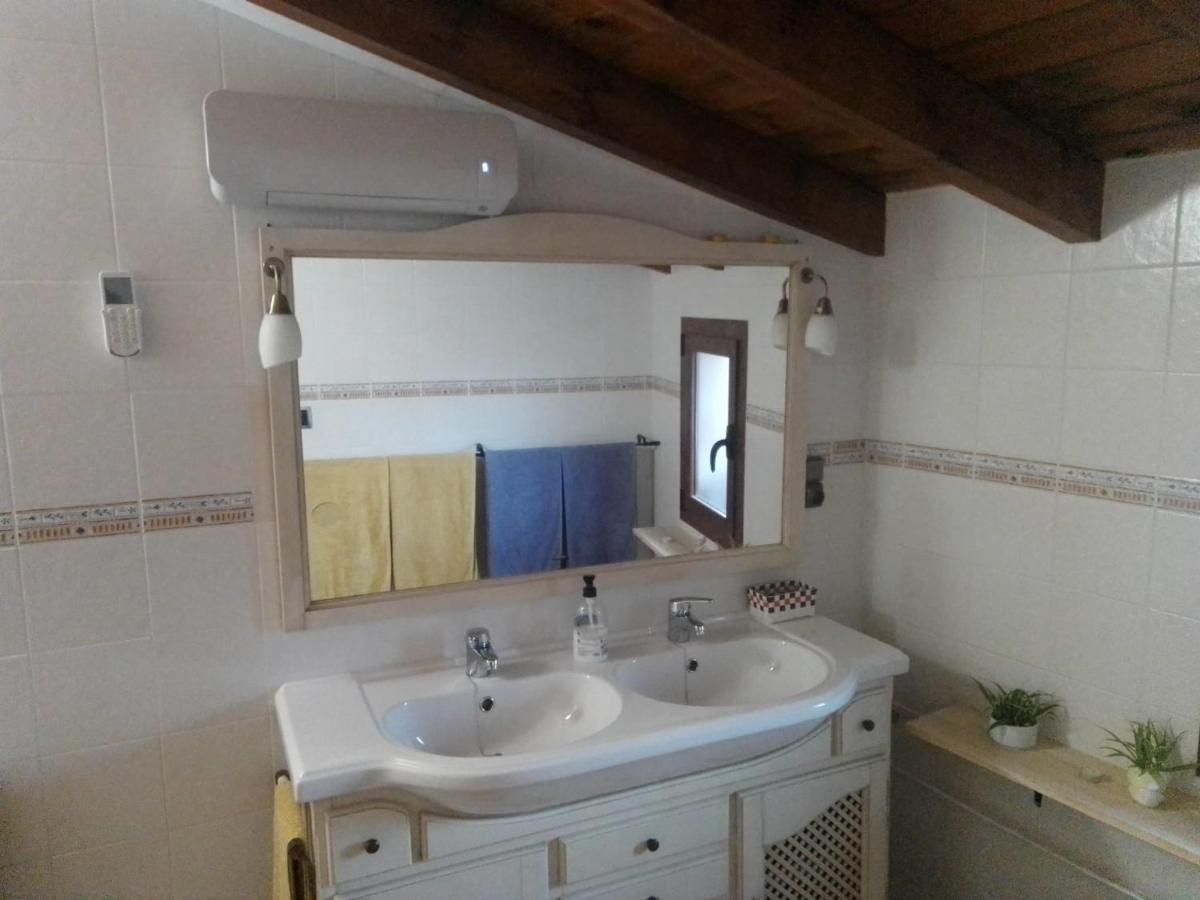 Villa Casa Con Vistas En Ucieda Extérieur photo